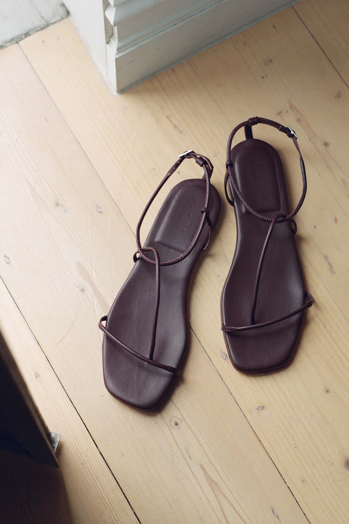 The Evening Sandal - By ESSEN