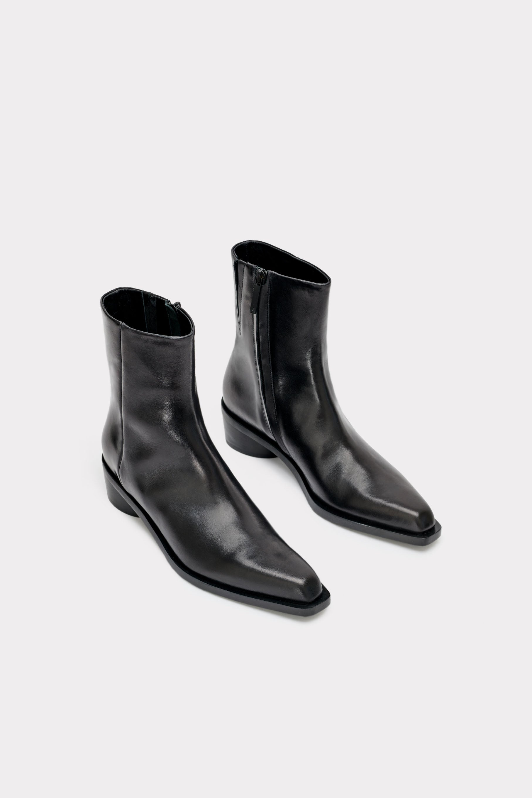 The City Boot - By ESSEN