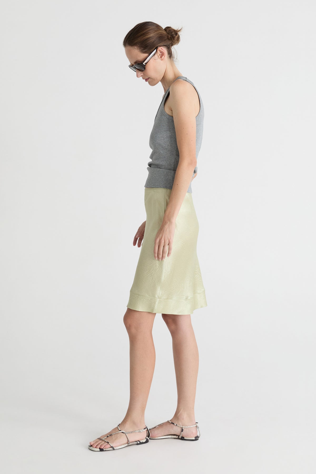 The Baby Scoop Tank