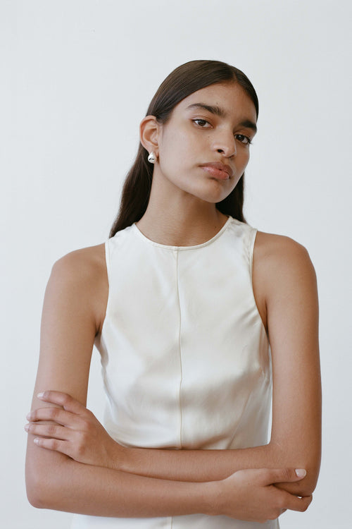 The Drop Earrings - By ESSEN