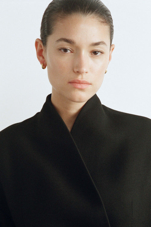 The Huggie Earrings - By ESSEN