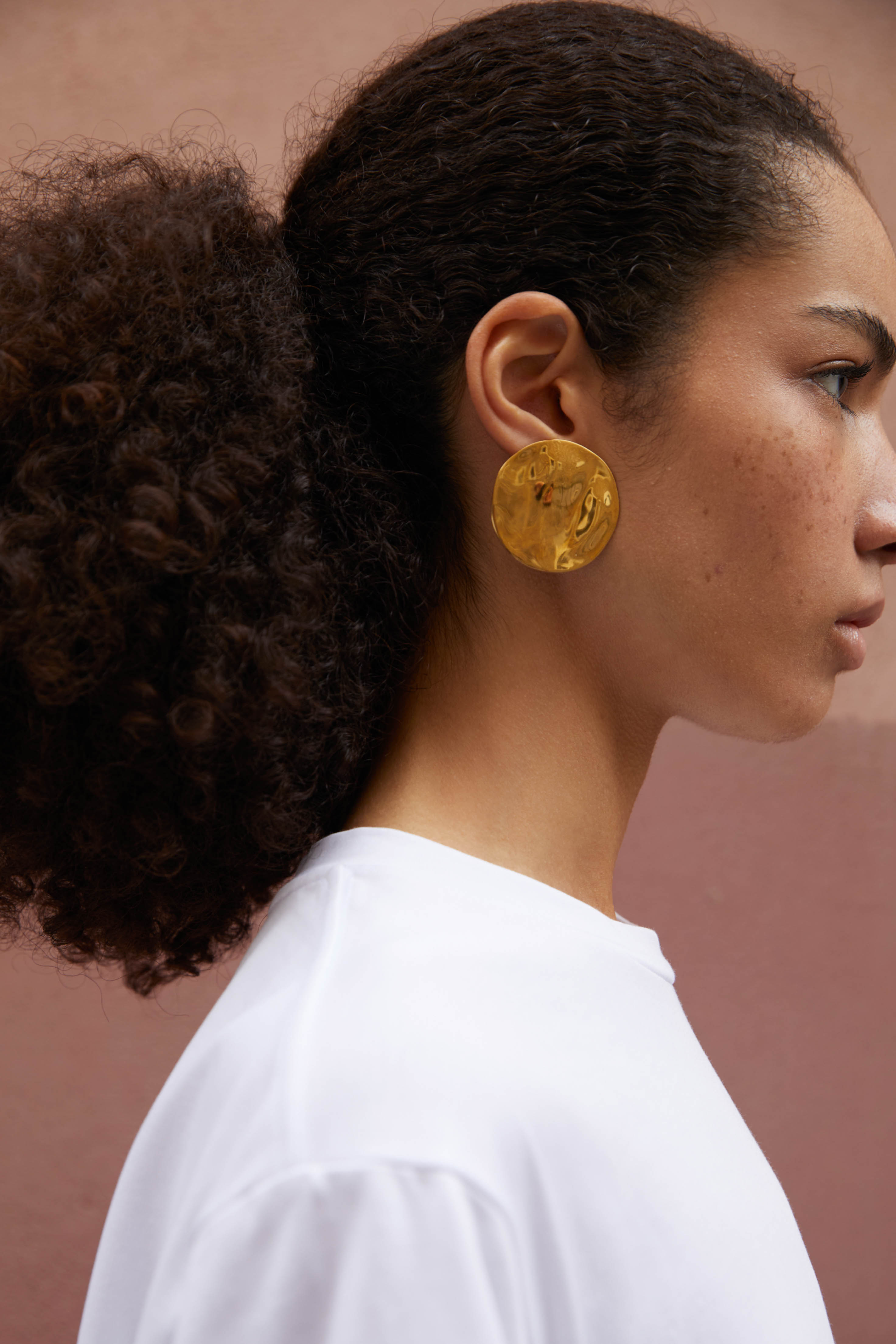 The Disc Earrings - By ESSĒN