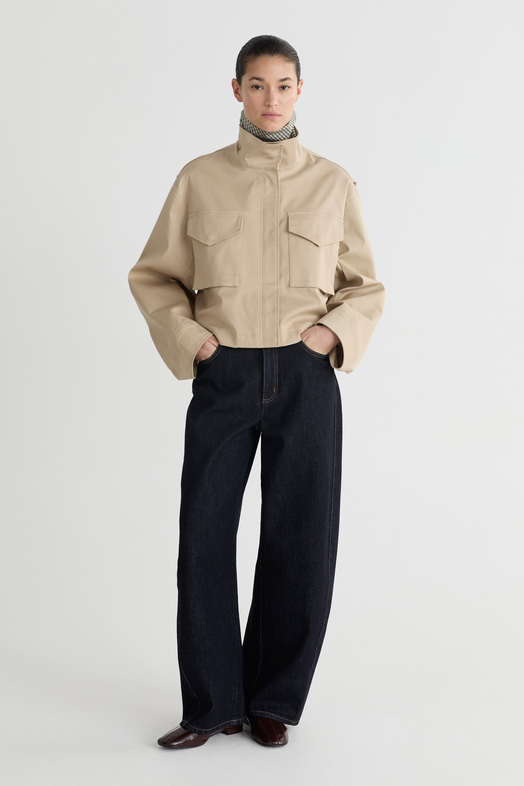 The Esther Cropped Trench