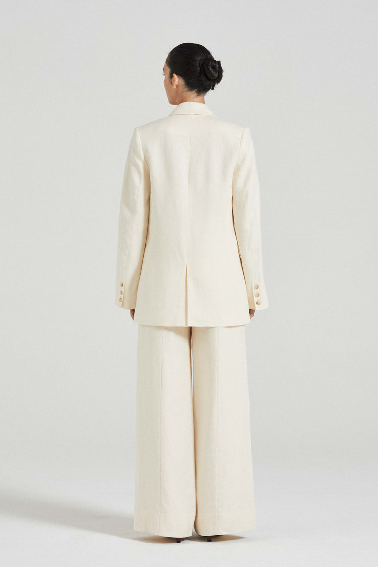 Wedding Suits for Women: 20 Stylish & Powerful Bridal Trouser Suits -  hitched.co.uk